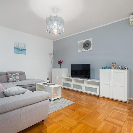 Apartamento Dea B4+1 Poreč Exterior foto