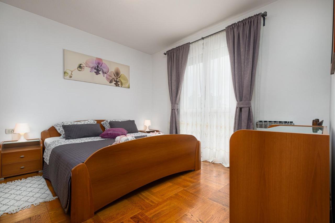 Apartamento Dea B4+1 Poreč Exterior foto